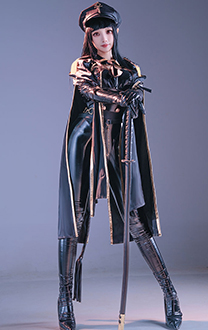 Miccostumes x Mobbunny x Chowbie Costume de Cosplay Inquisiteur Sexuelle de Style Militaire Combinaison Noire avec Chapeau et Cape